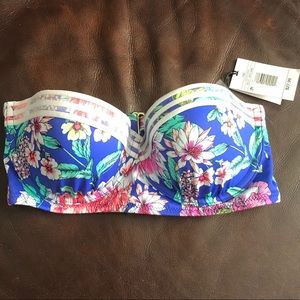 NWT bathing suit top 34C